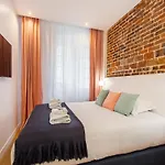 Beautiful - 4br 10p - Rue Des Martyrs *