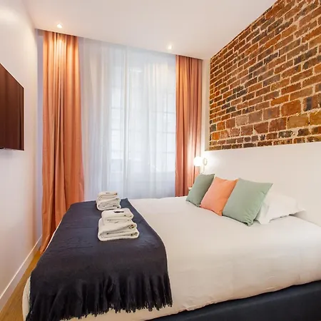 Beautiful - 4br 10p - Rue Des Martyrs *